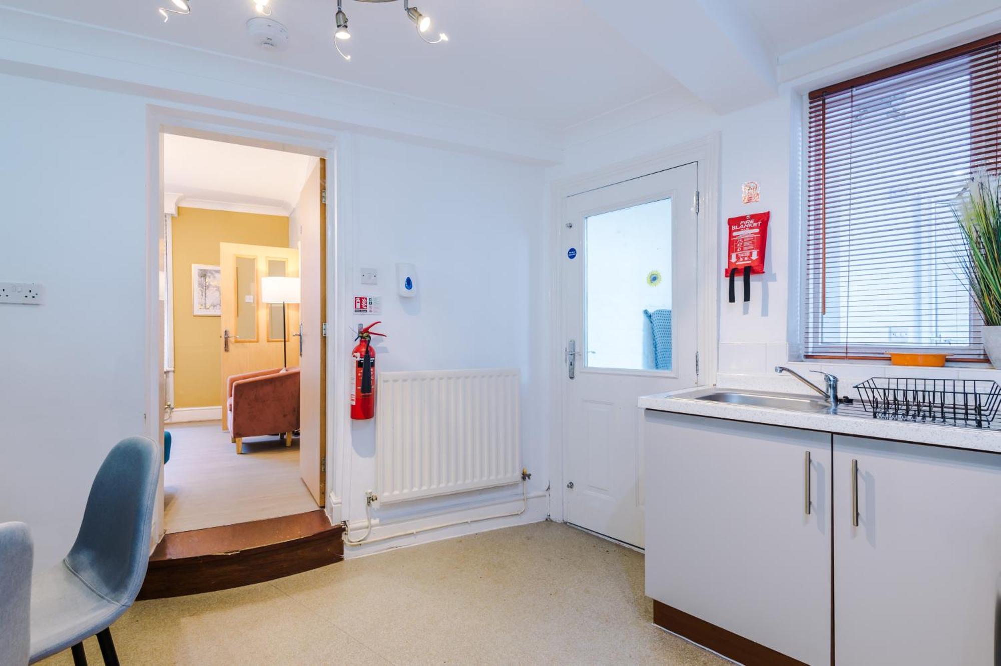 Holiday home Queens Avenue - - Sleeps 9 Chester